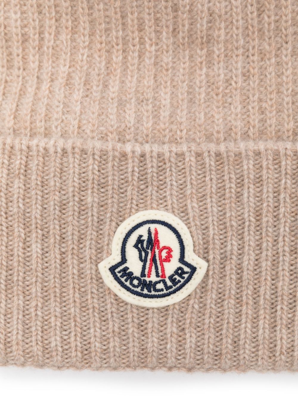 logo-patch beanie hat
