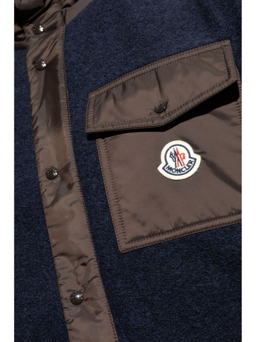 Veste Aperta