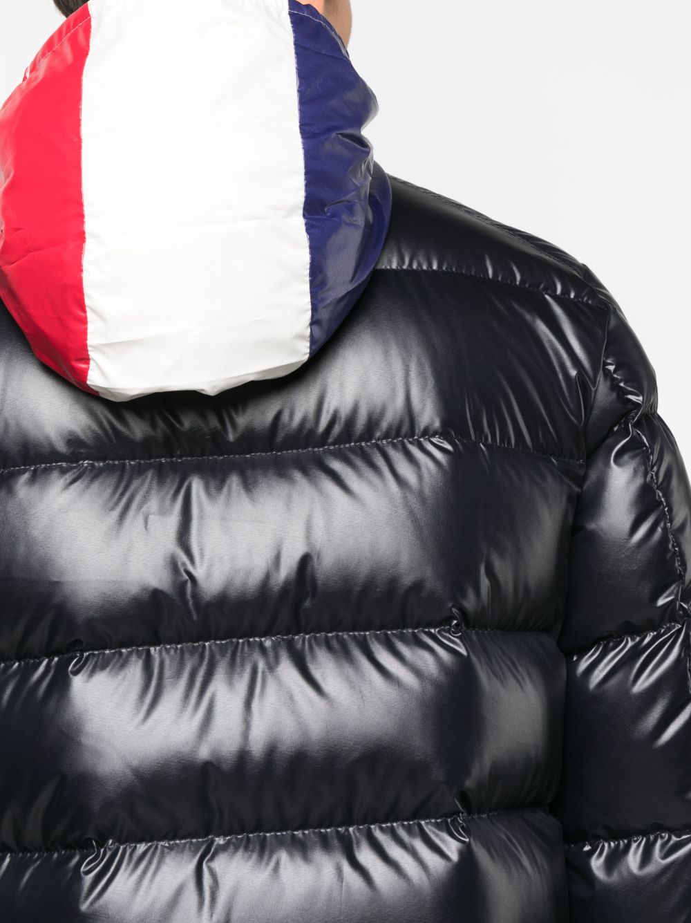 veste matelassée avec patch logo