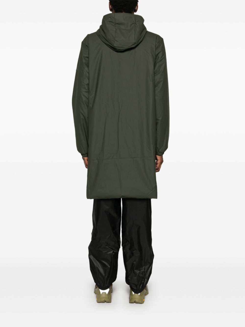 Manteau Lojha