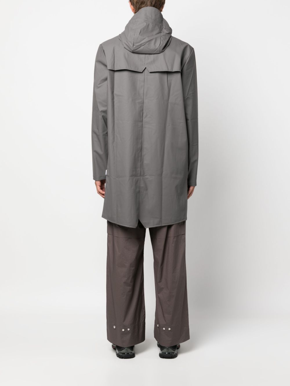 imperméable à capuche avec fermeture à boutons-pression