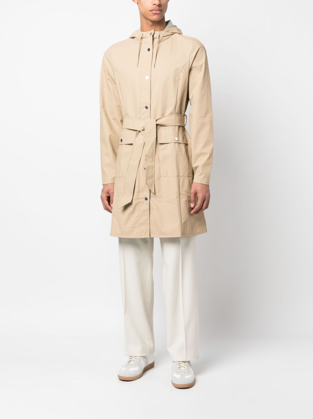 imperméable à capuche avec ceinture