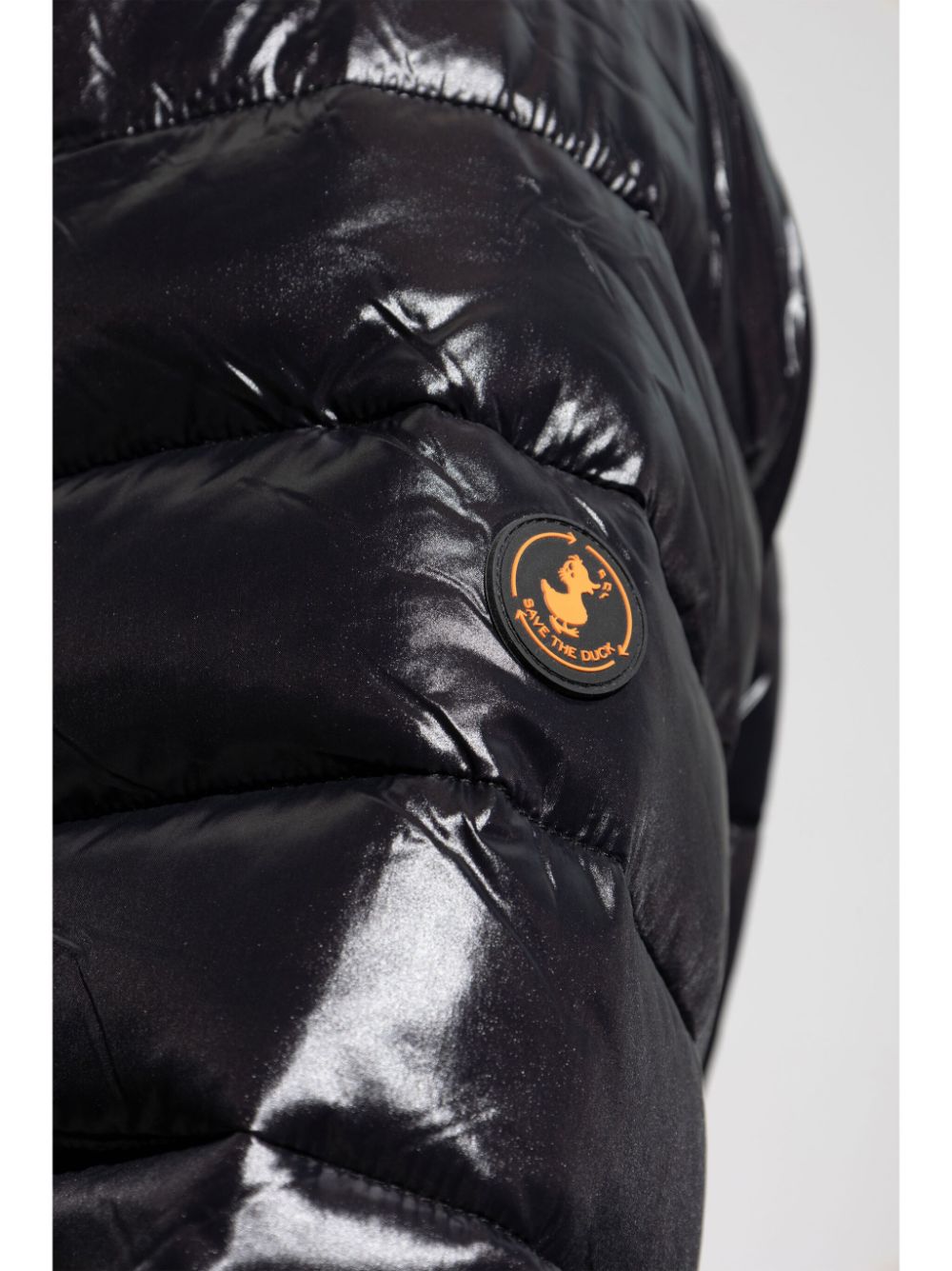 veste matelassée avec patch logo