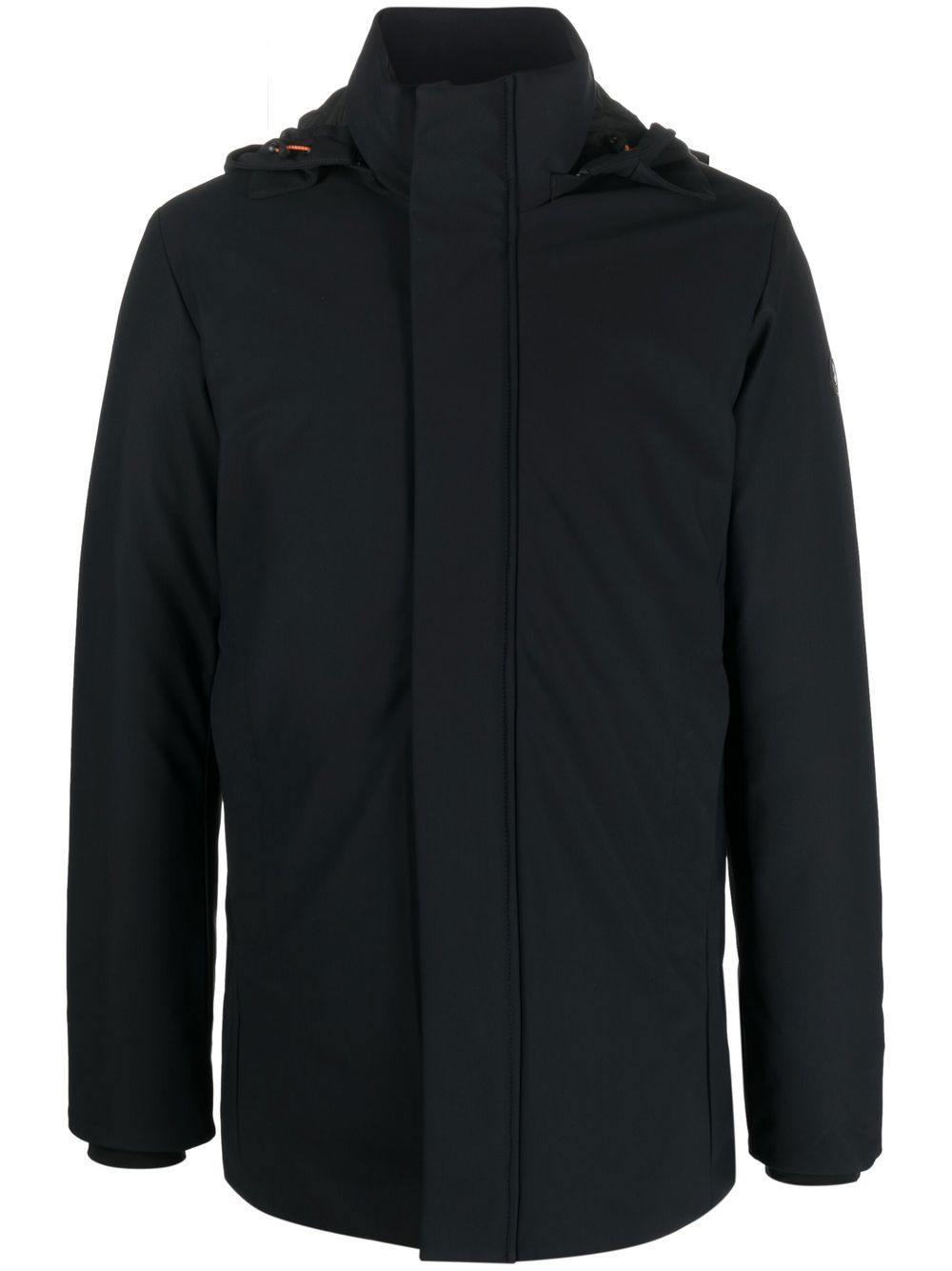 parka à capuche et col montant