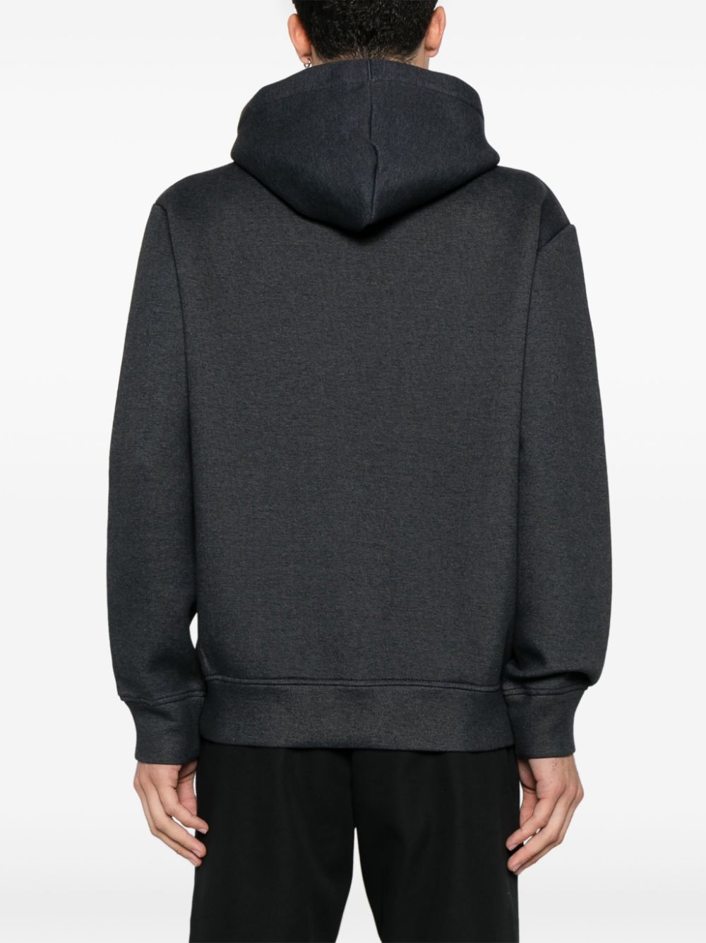 sweat à capuche avec logo caoutchouté