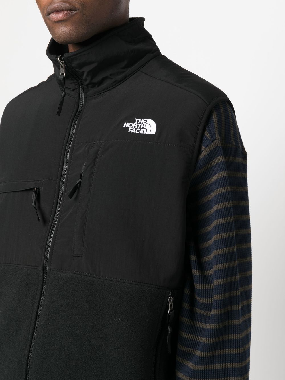 embroidered-logo zip-up gilet