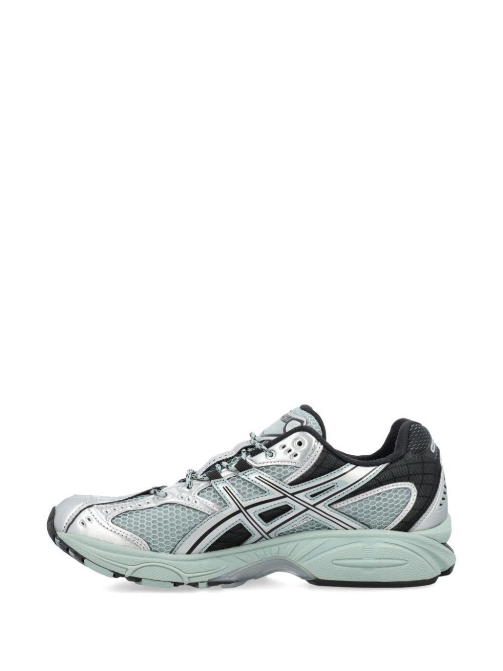 Baskets Gel-Nimbus 10.1
