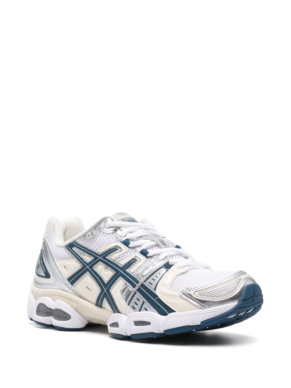 Baskets Gel Nimbus 9