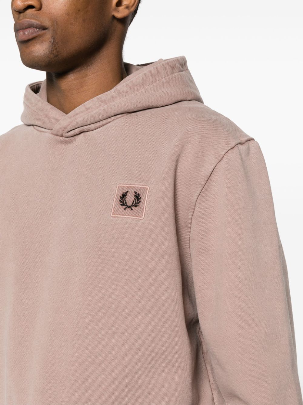 Sweat à capuche avec logo appliqué