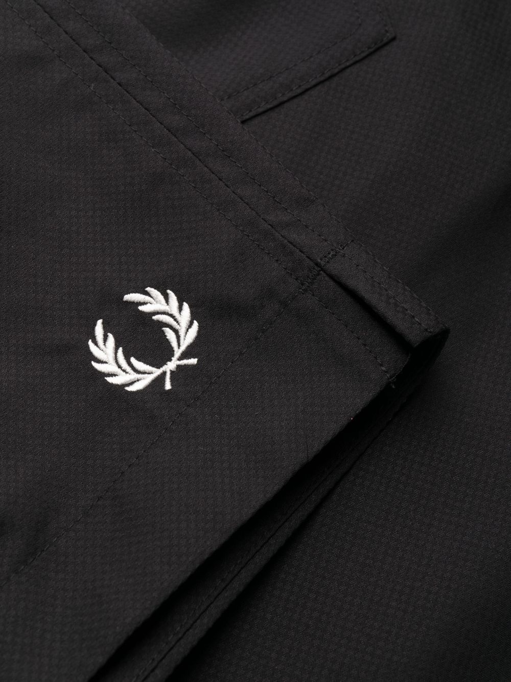 short de bain avec logo brodé