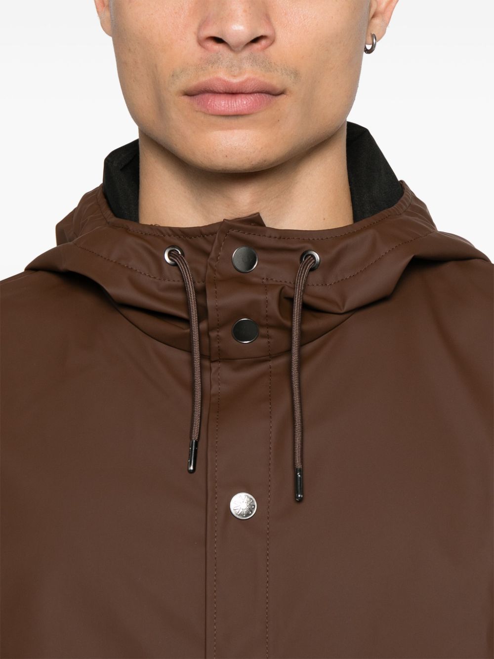 imperméable en similicuir