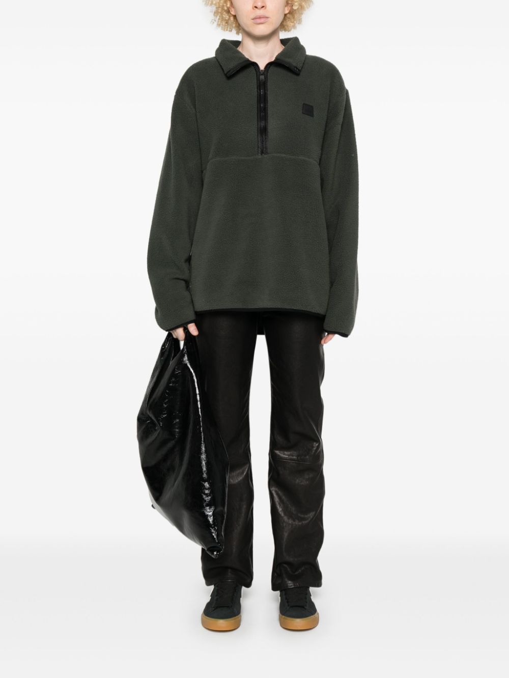 Yermo windbreaker