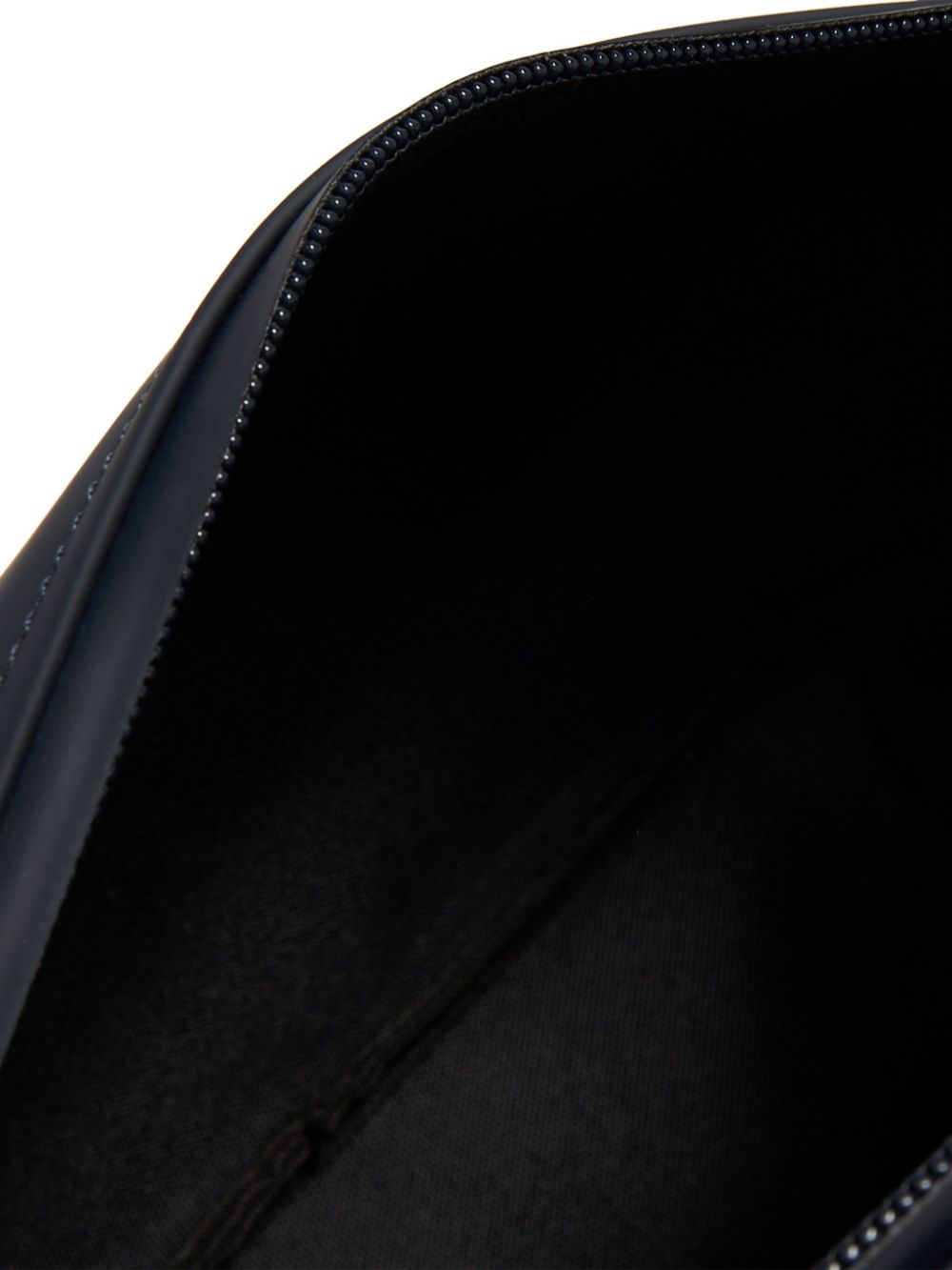 small zipped wash bag