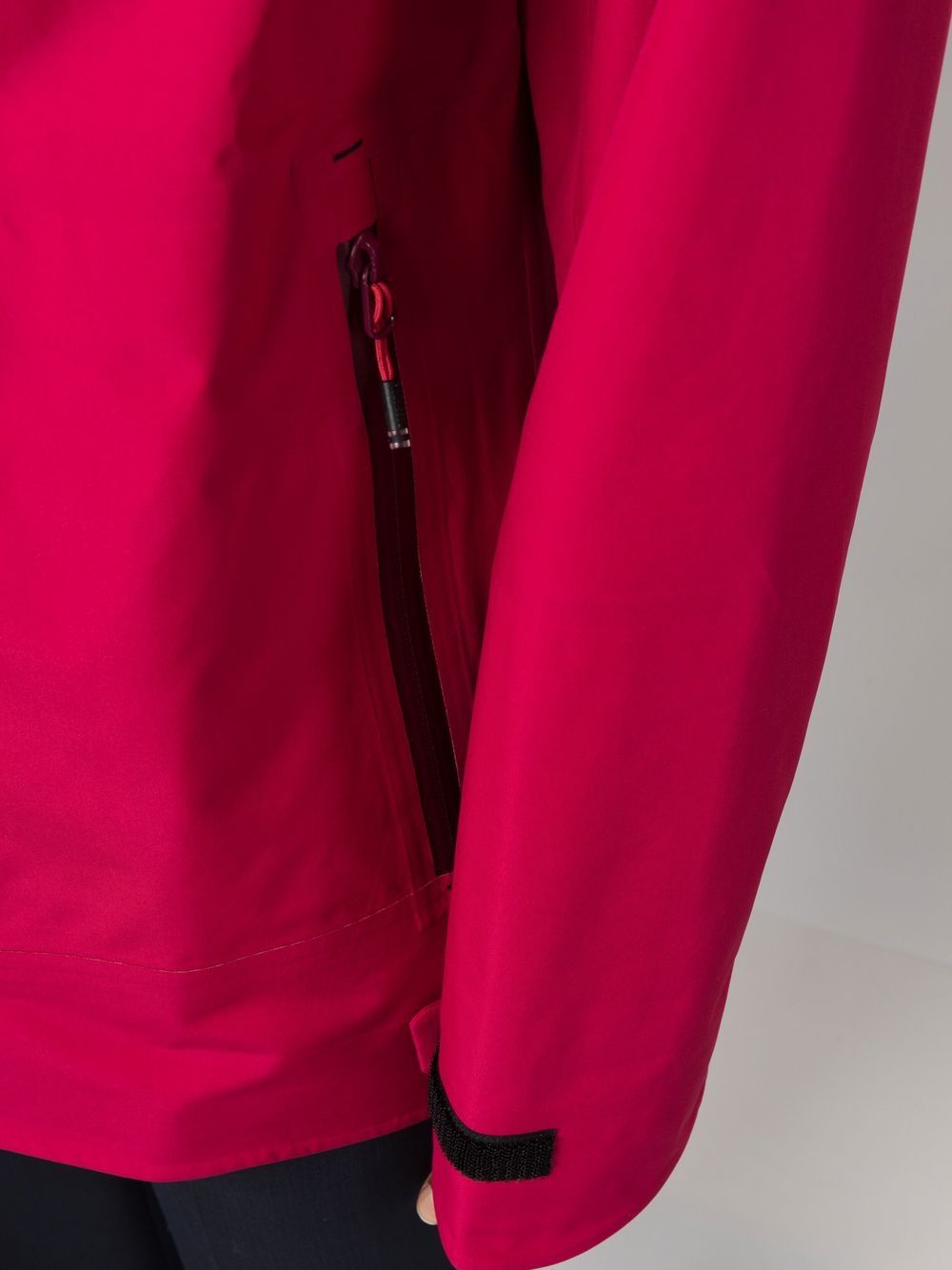 Escaper performance jacket