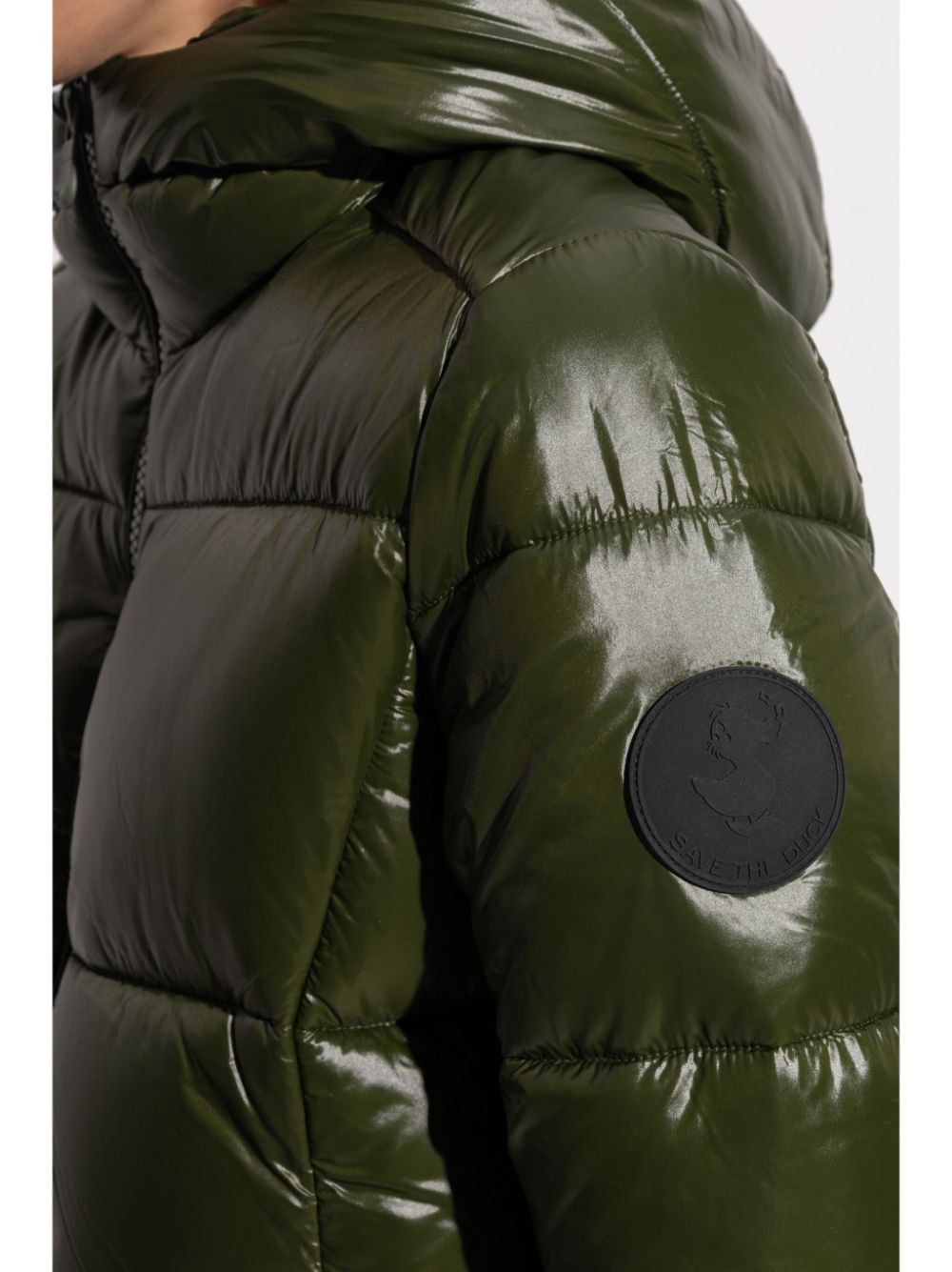 manteau matelassé avec patch logo