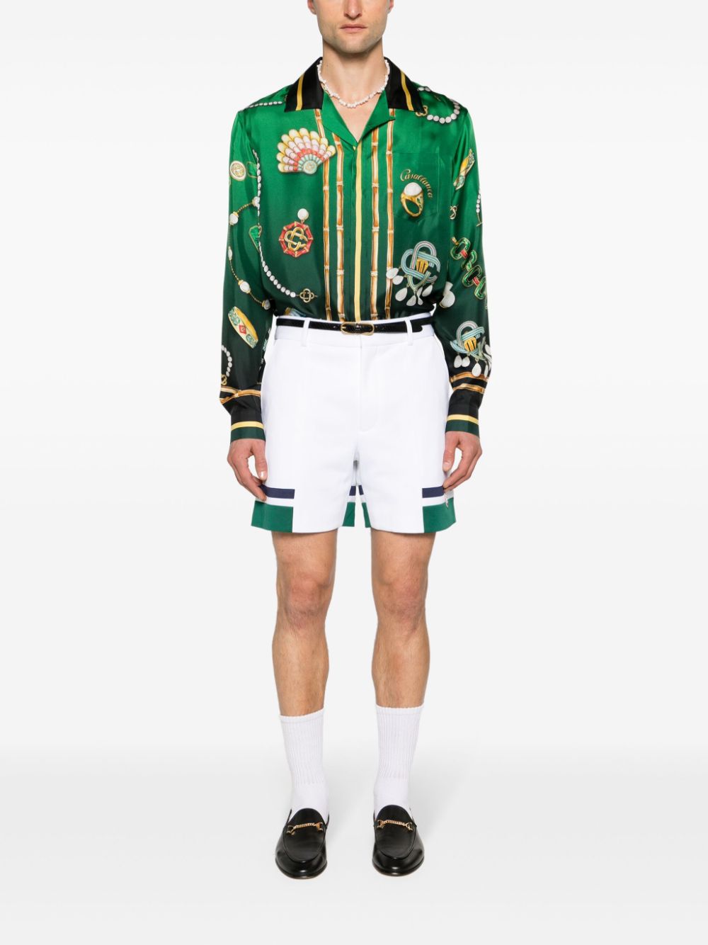 Short de sport à rayures