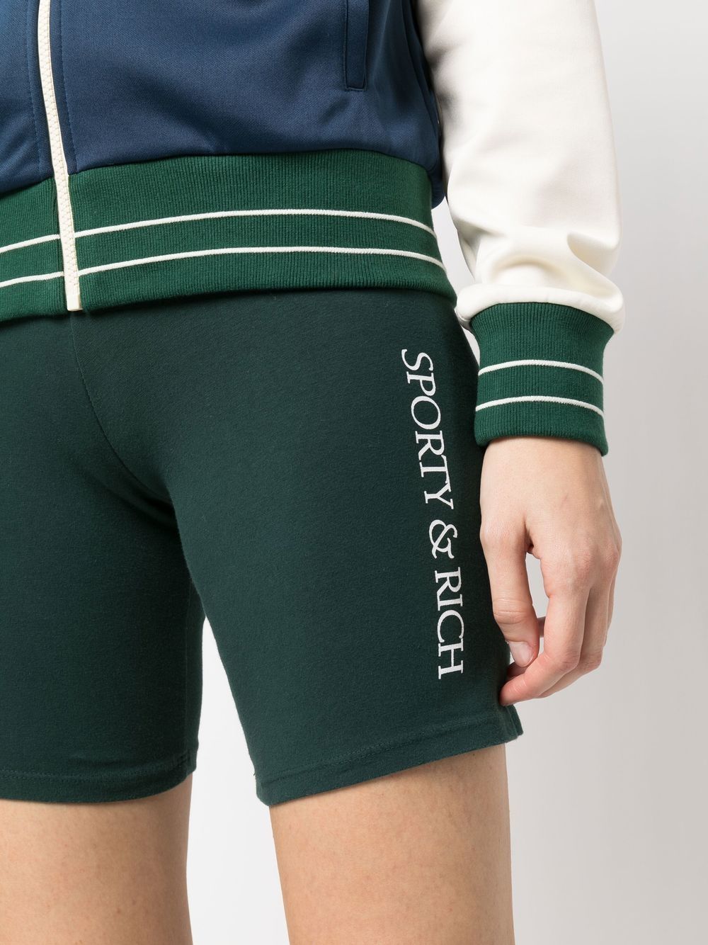 mid thigh shorts