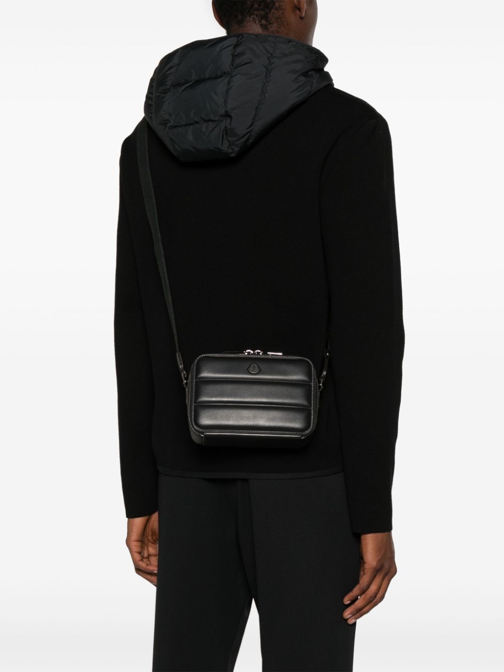 sac messager en cuir avec logo appliqué