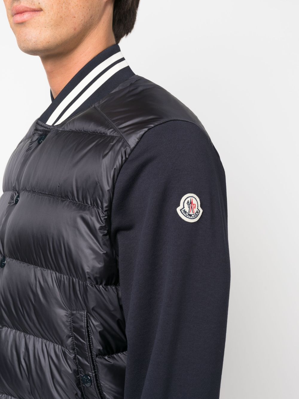 veste matelassée avec patch logo