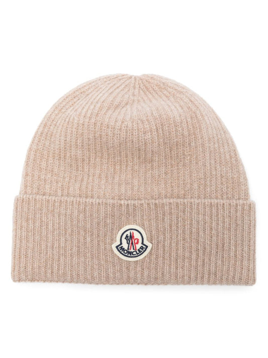 logo-patch beanie hat