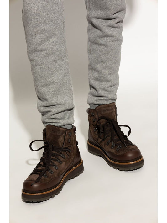 Peka hiking boots