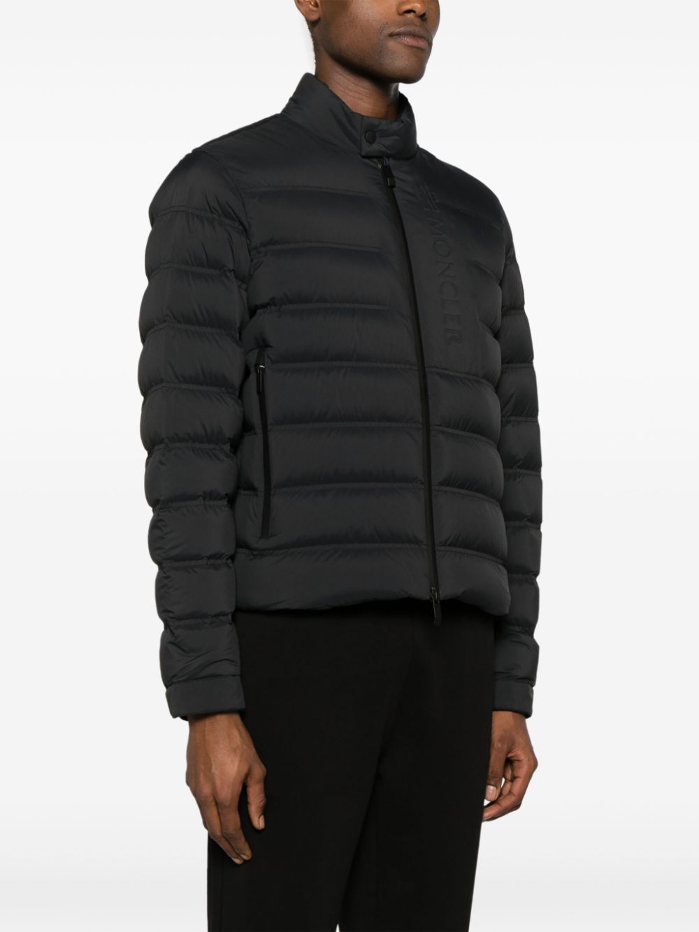 veste matelassée avec logo en relief