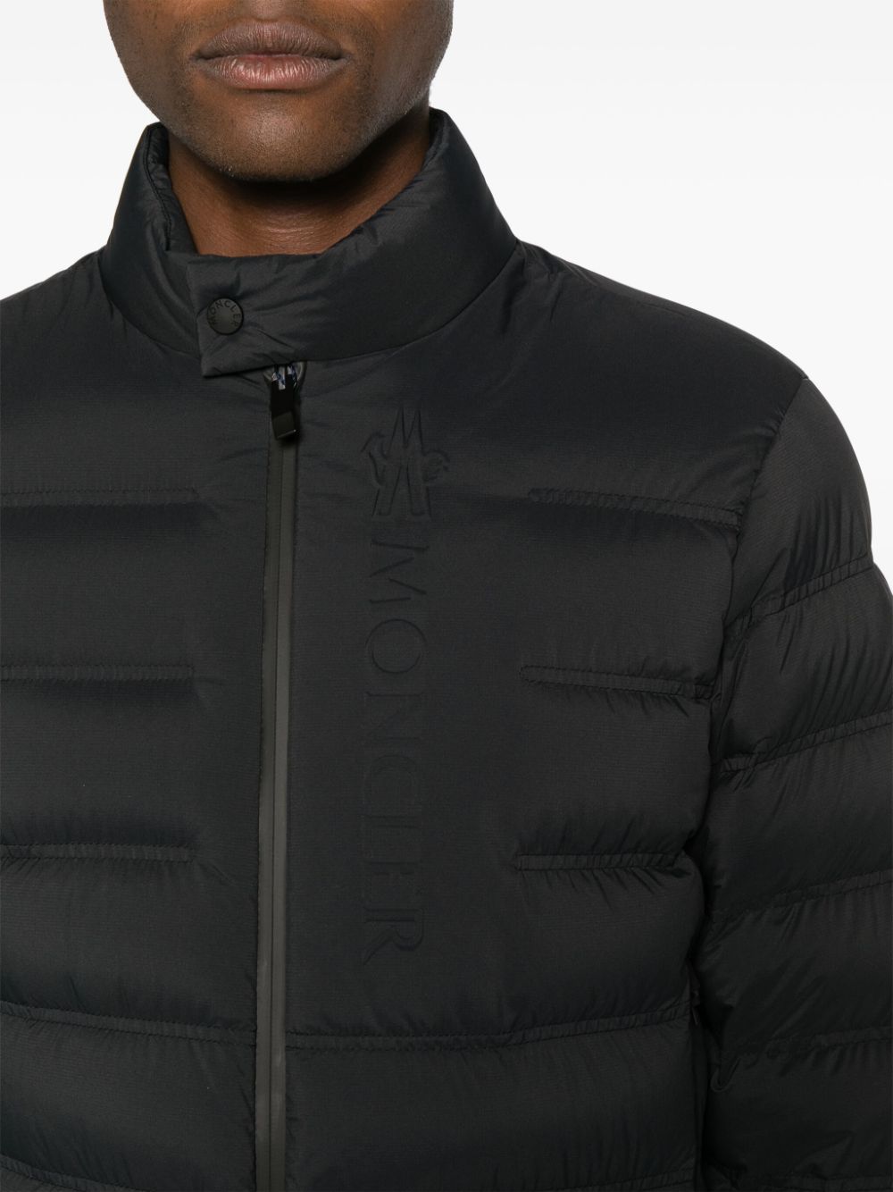 veste matelassée avec logo en relief