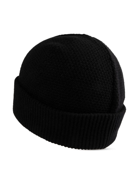 logo-patch beanie