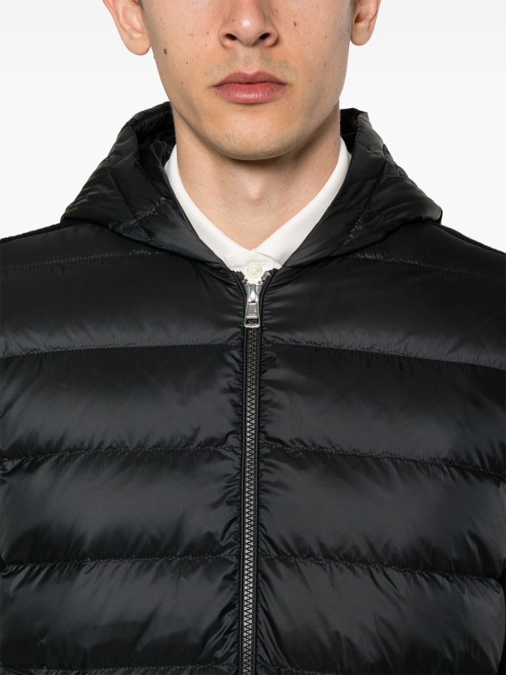 doudoune à capuche avec empiècements tricotés