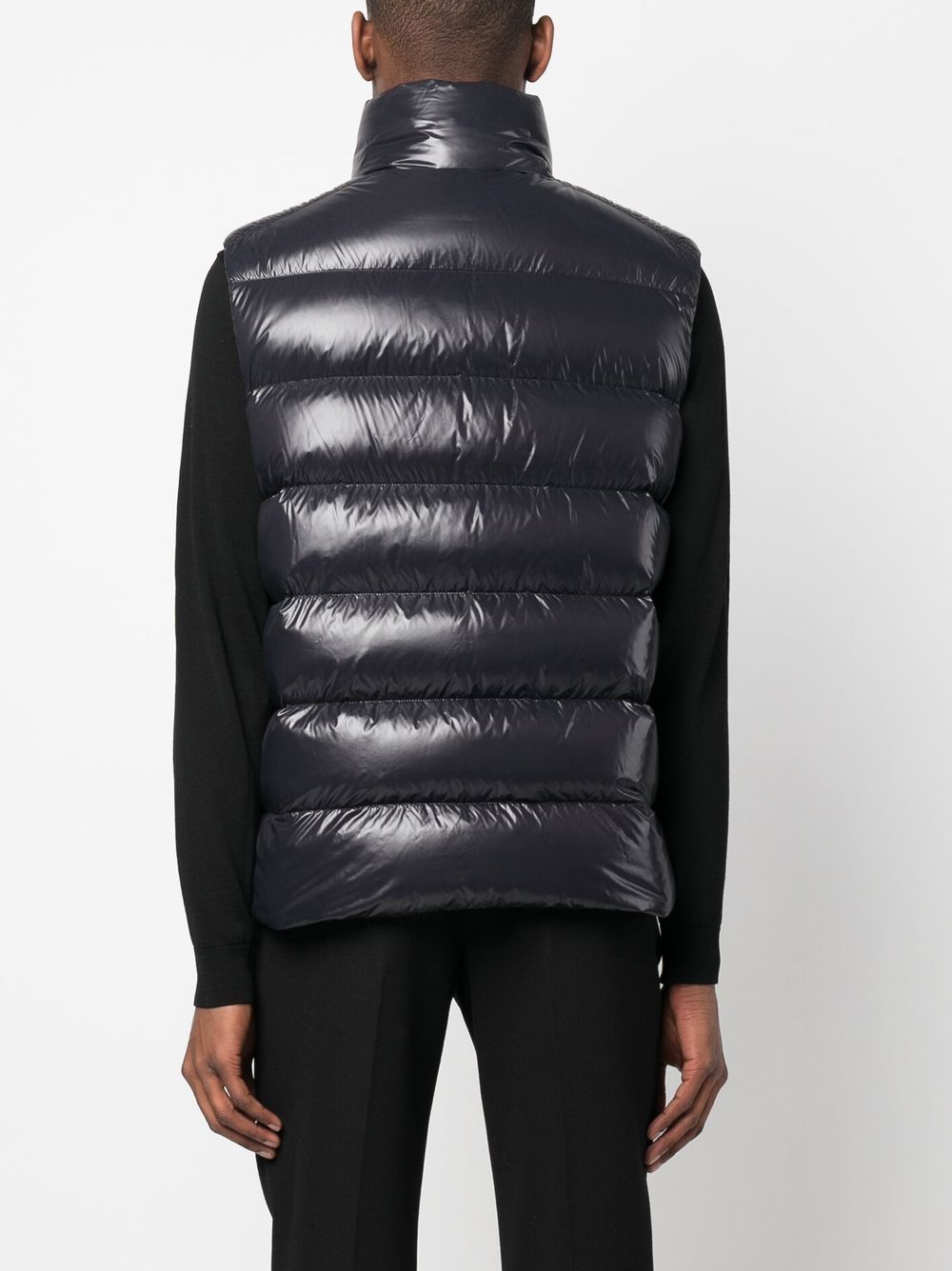 padded logo-patch gilet