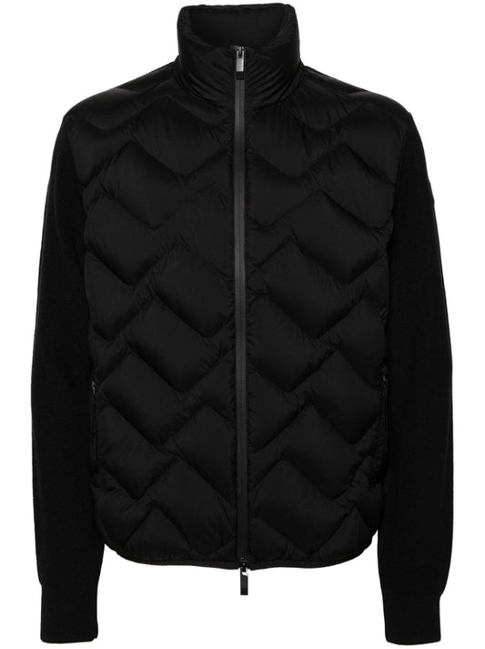 veste tricotée à empiècements rembourrés