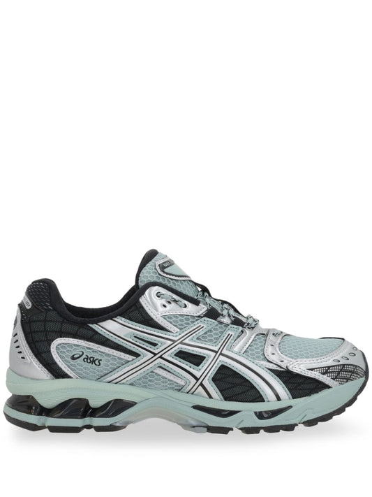 Baskets Gel-Nimbus 10.1