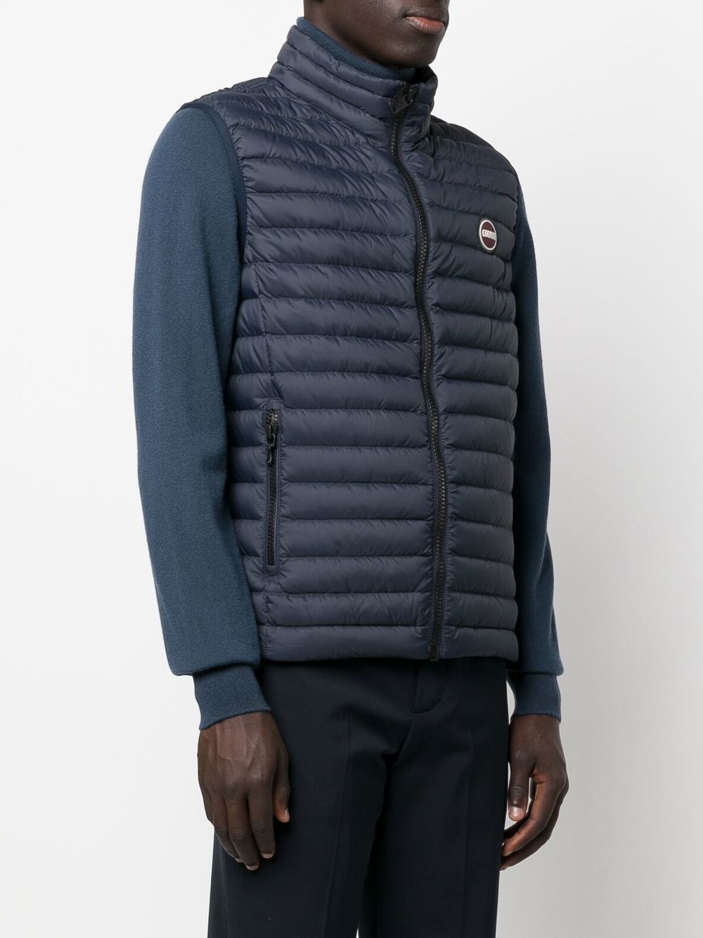 gilet rembourré avec logo en relief