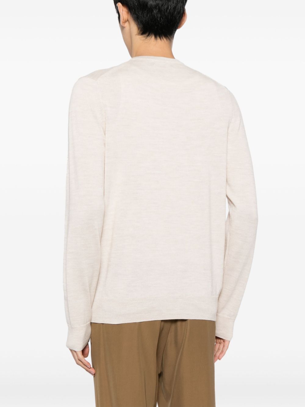 pull ras du cou classique