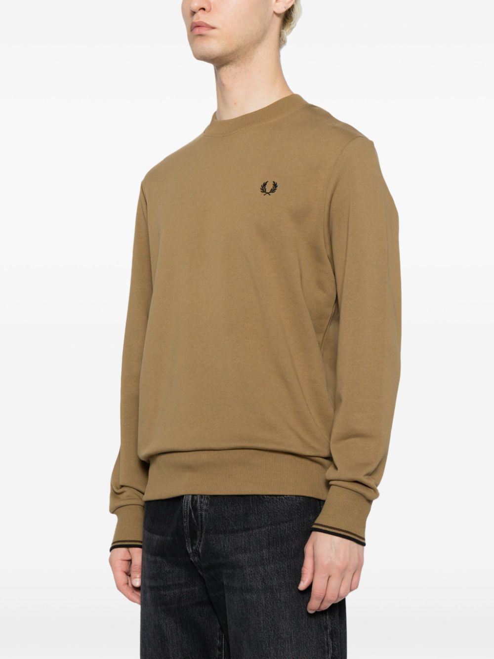 logo-embroidered knitted jumper