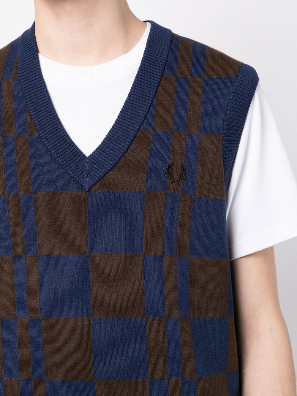 Gilet en tricot à col en V à damier