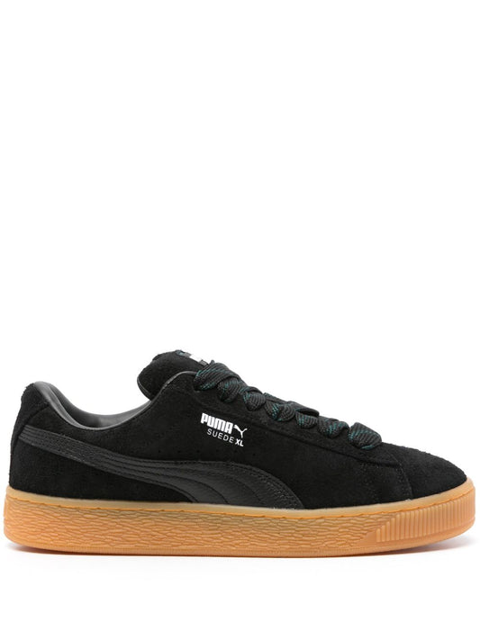 Baskets en daim XL mouchetées