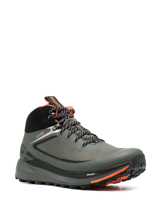 hiking shoes