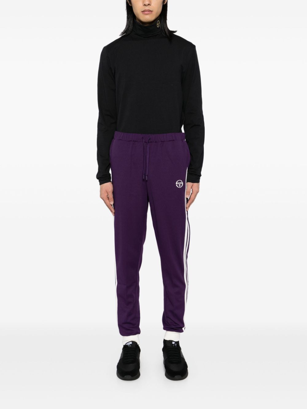 logo-embroidered sweater
