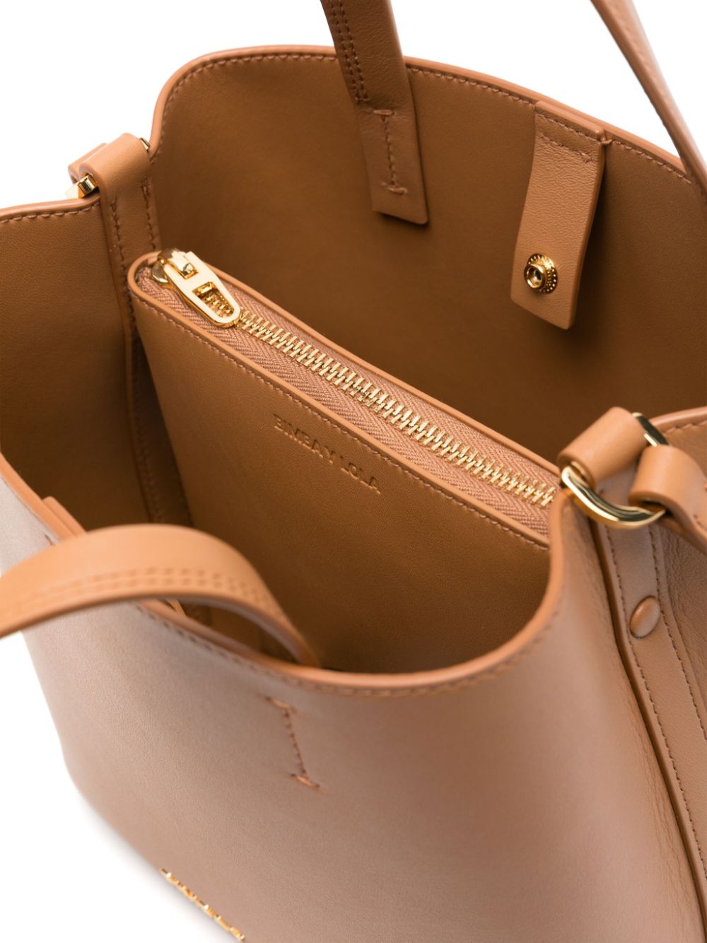 small Chihuahua leather tote bag