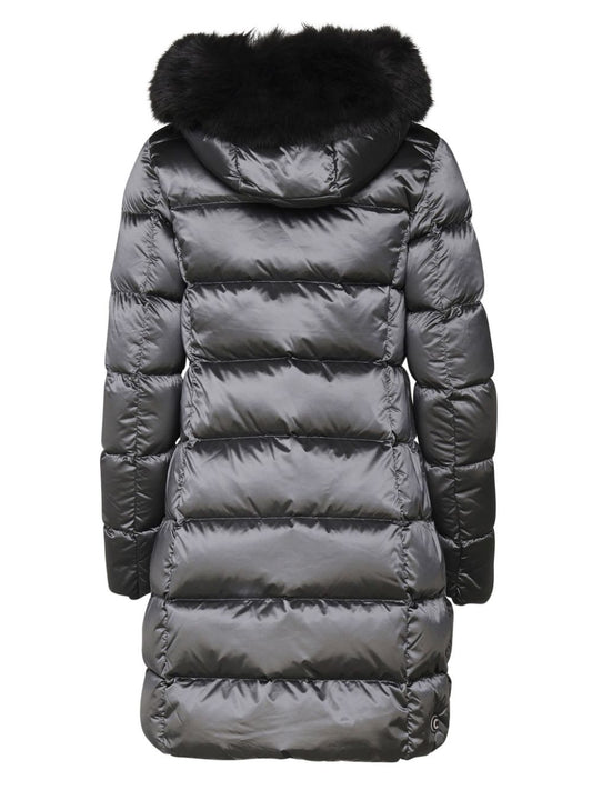 manteau matelassé avec logo appliqué