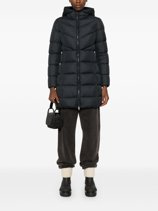 manteau avec logo appliqué