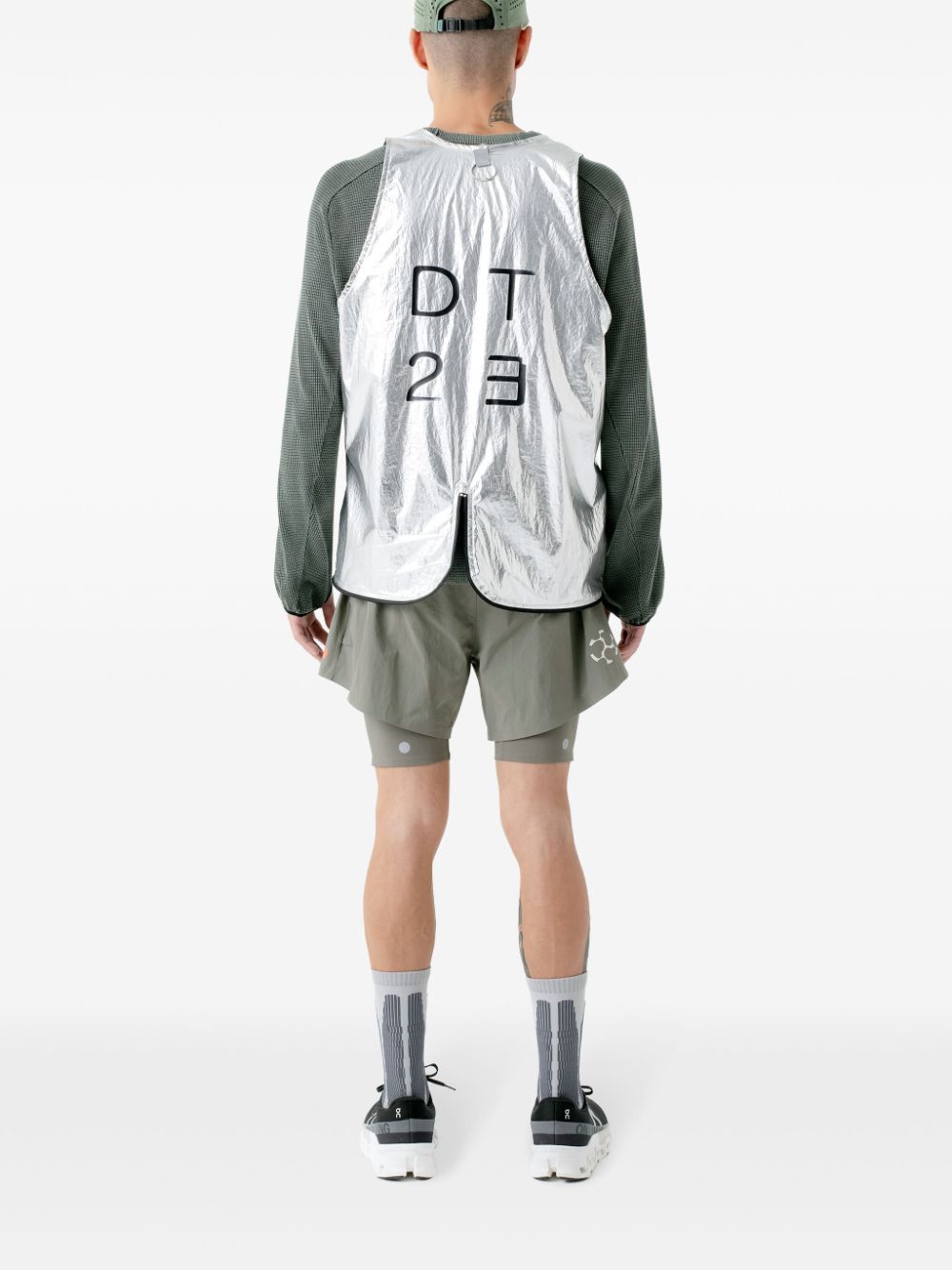 DT2 B vest