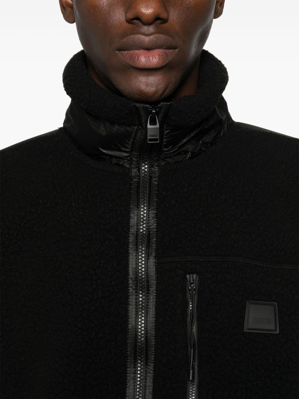 Veste Yermo