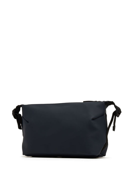 small zipped wash bag