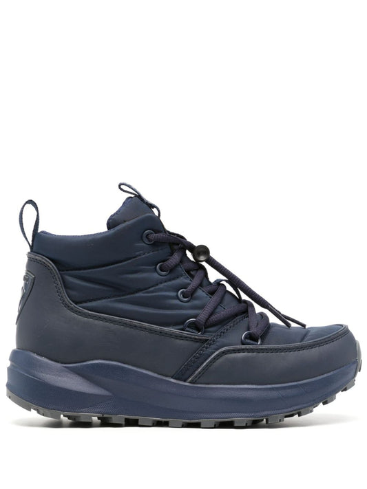 Resort boots
