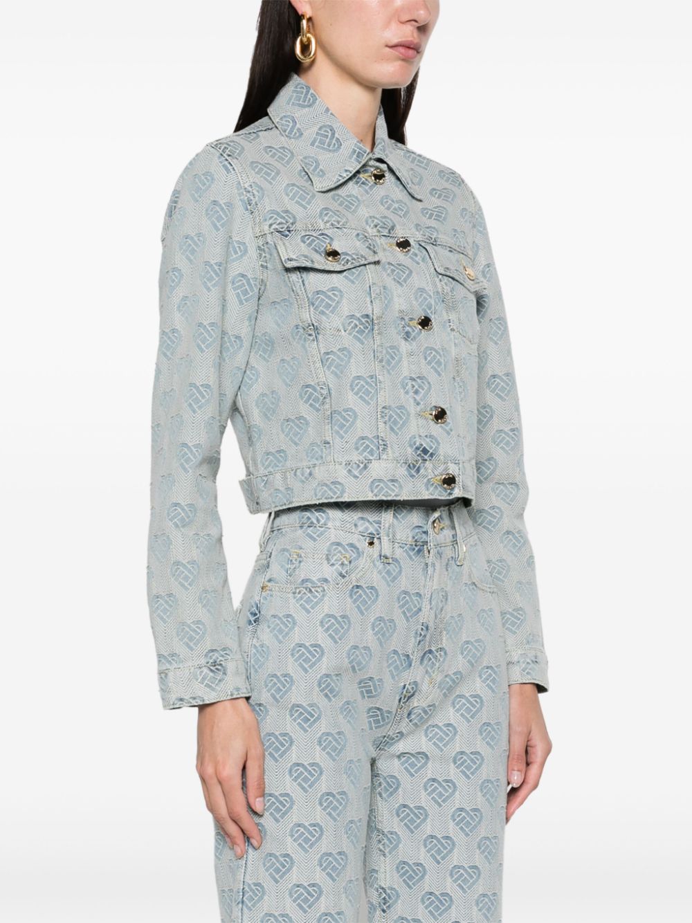 veste en jean à monogramme en jacquard et cœur
