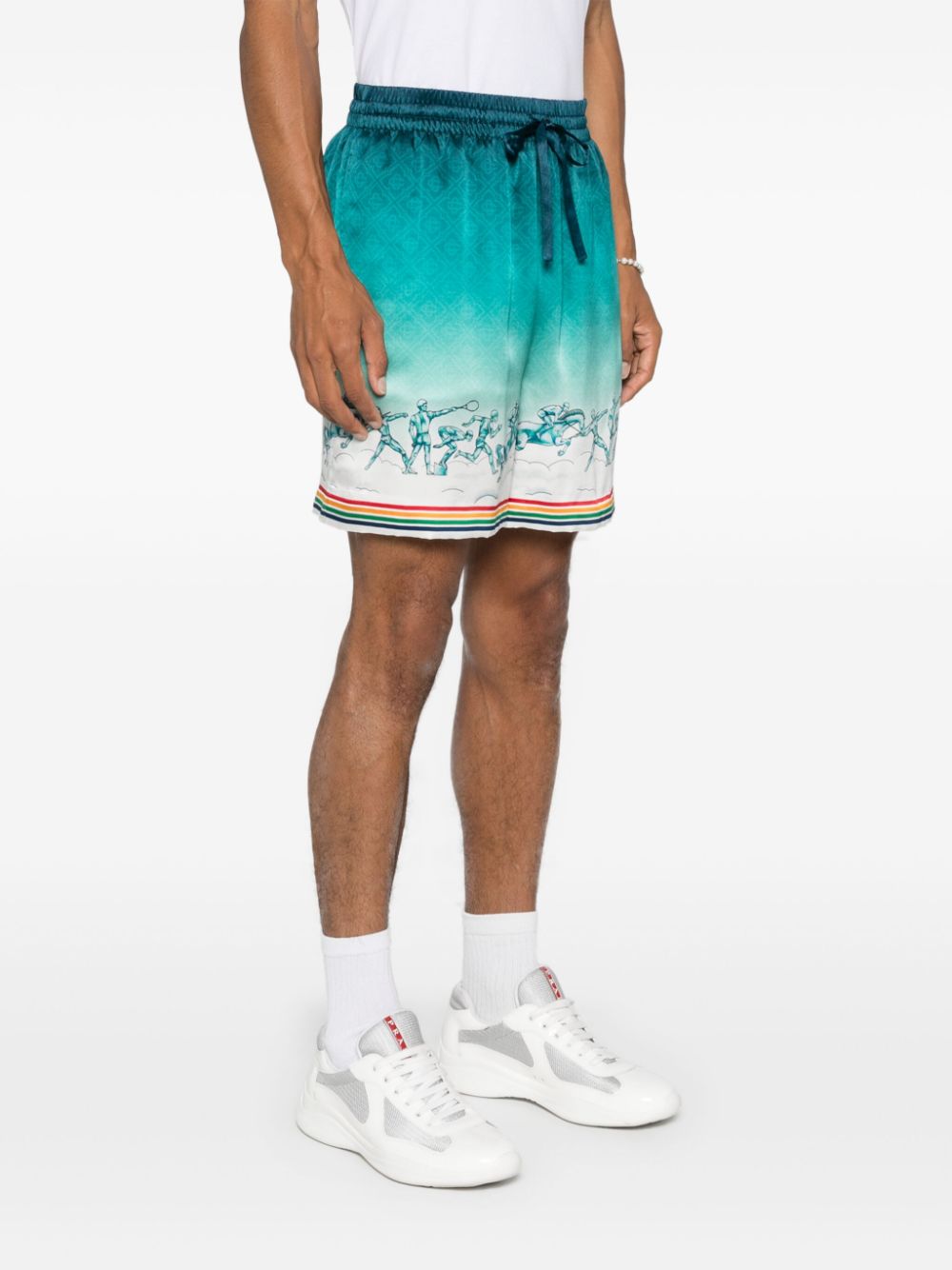 short en satin de soie