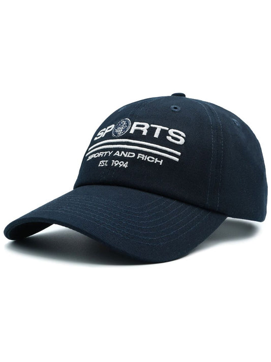casquette avec logo brodé